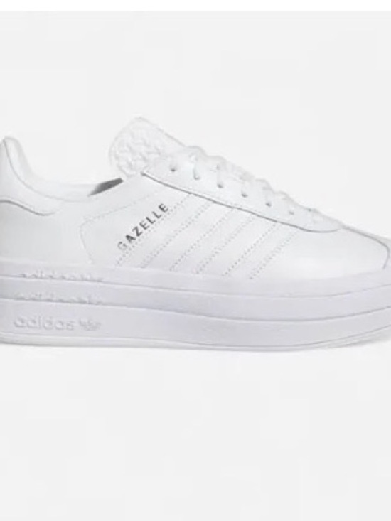 adidas Shoes - NIB Women’s size 9.5 Adidas Gazelle Bold.